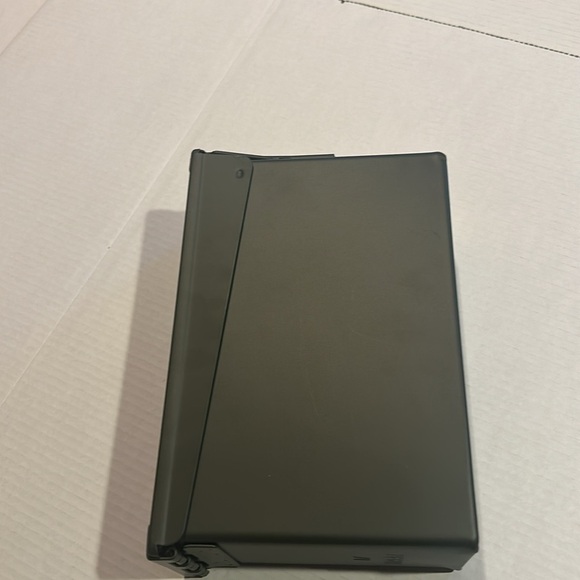 NWOT army military olive green metal container with handle and tight close side - Picture 6 of 12